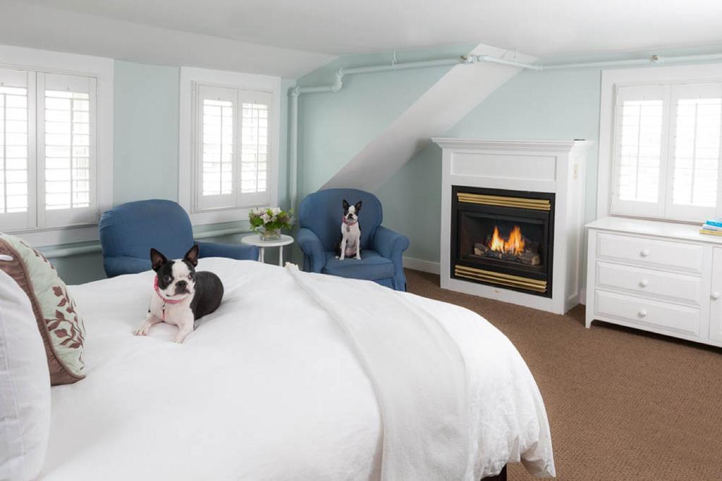 Vineyard Square Hotel And Suites Edgartown Ngoại thất bức ảnh