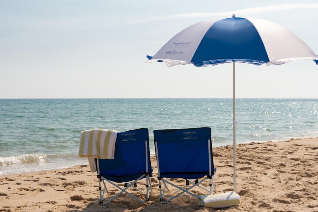 Vineyard Square Hotel And Suites Edgartown Ngoại thất bức ảnh