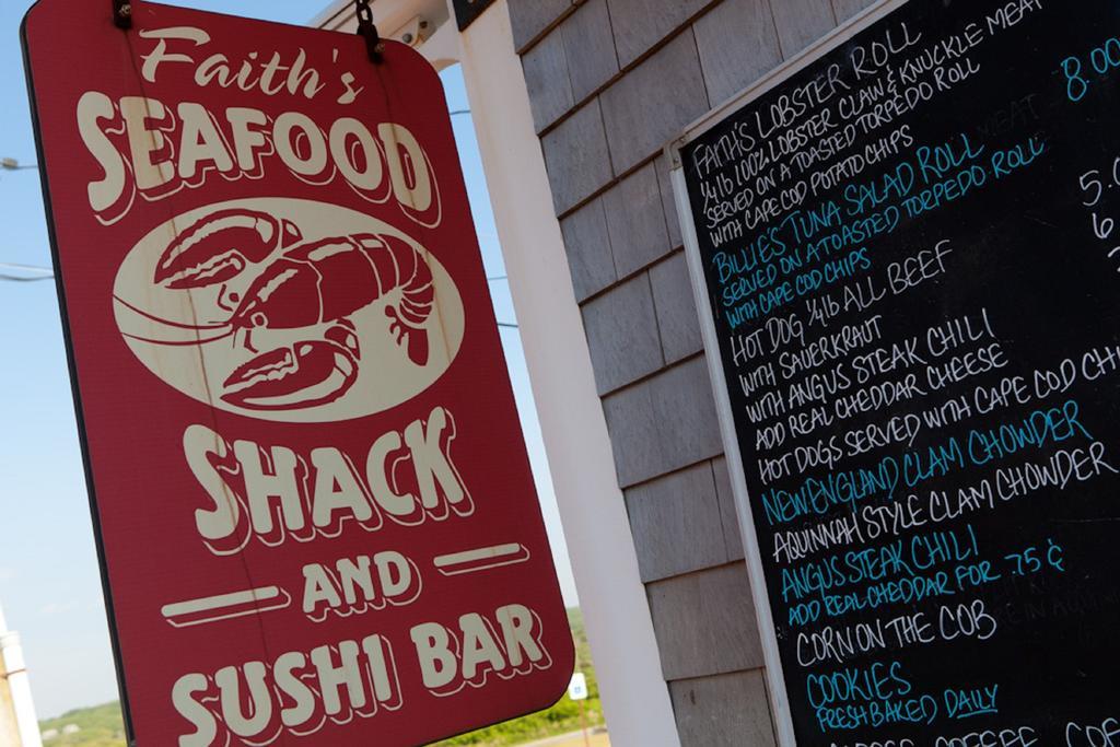 Vineyard Square Hotel And Suites Edgartown Ngoại thất bức ảnh