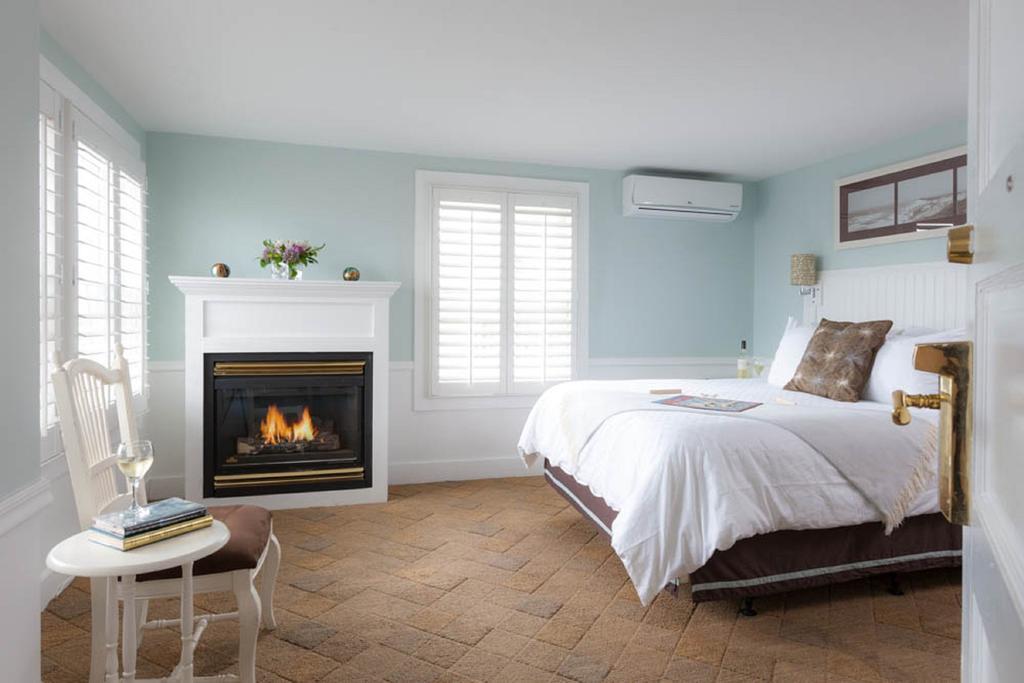 Vineyard Square Hotel And Suites Edgartown Phòng bức ảnh
