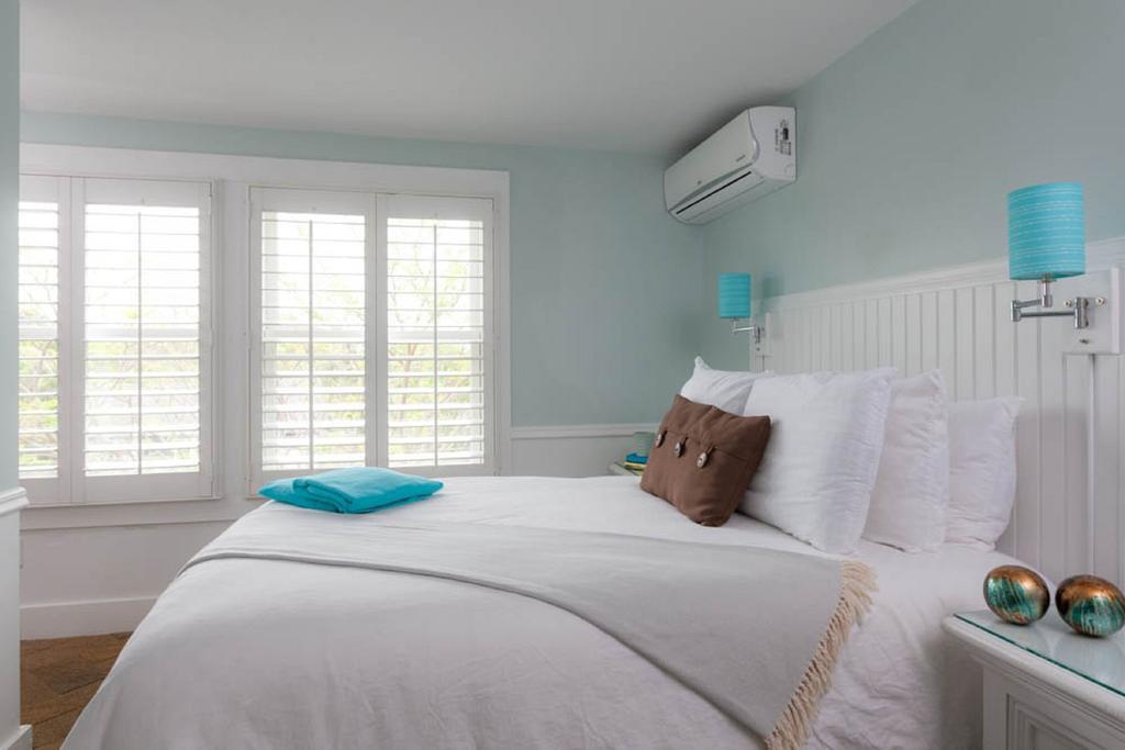 Vineyard Square Hotel And Suites Edgartown Phòng bức ảnh