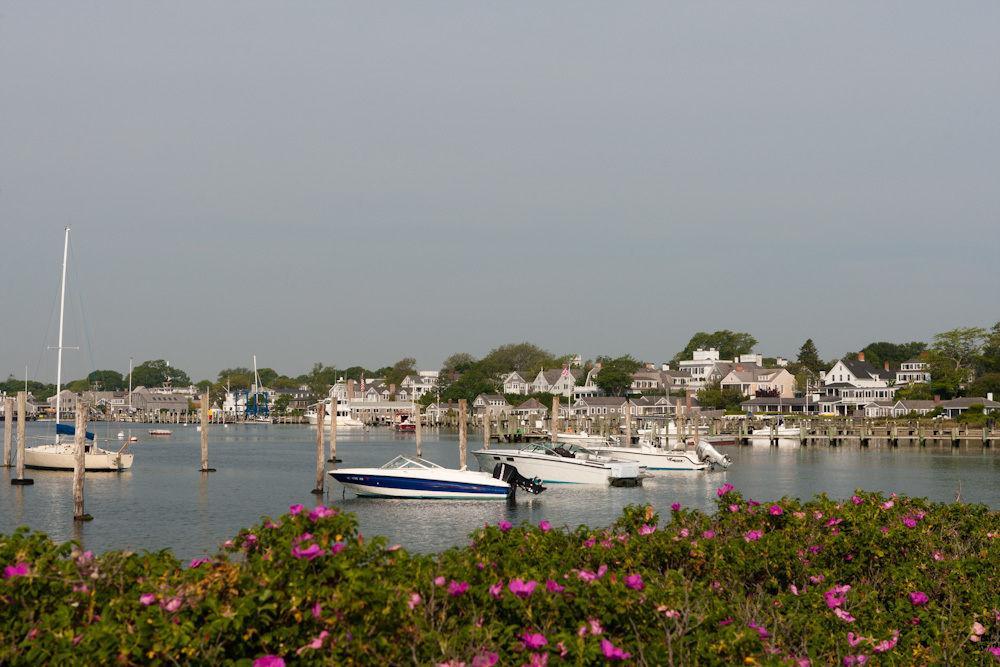 Vineyard Square Hotel And Suites Edgartown Ngoại thất bức ảnh